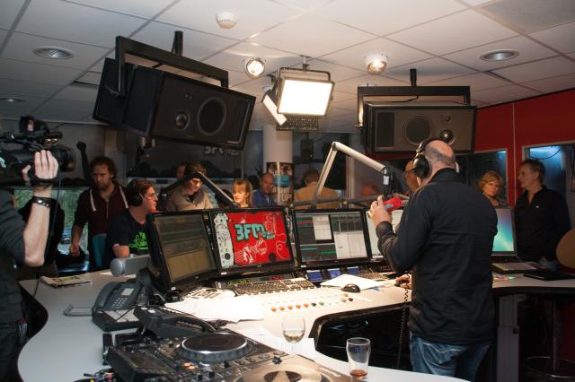 2013-11-30-3FM-MegaTop50-613.jpg