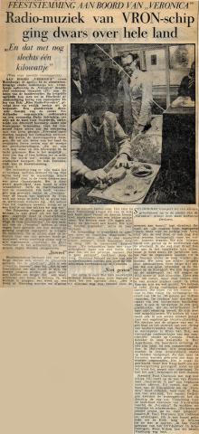 19600422 VK Radiomuziek van VRON schip ging dwars over hele land.jpg