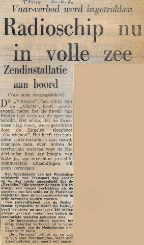 19600420 Radioschip nu in volle zee.jpg