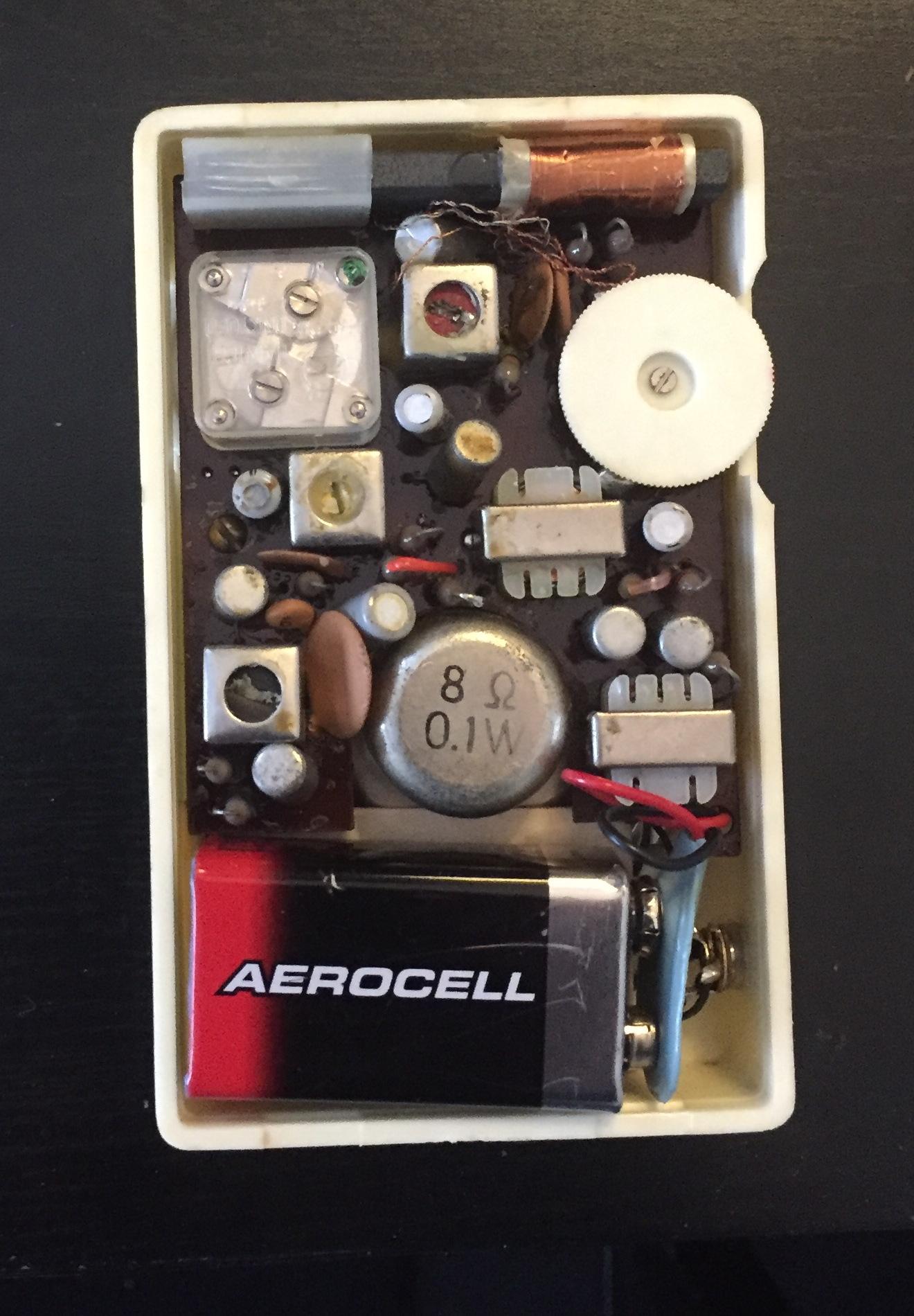 Radio Veronica radiootje VR-608